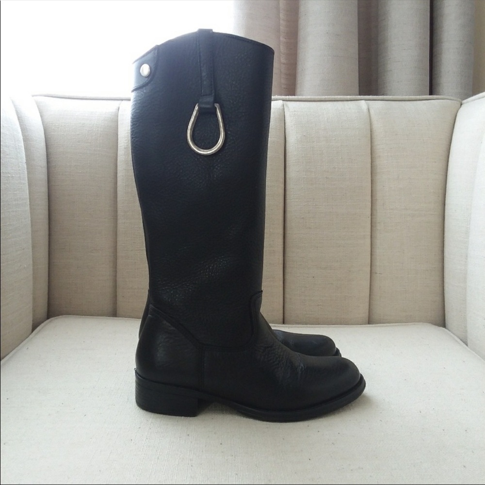 Lyard black leather boots